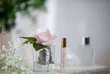 Load image into Gallery viewer, COTE NOIRE SINGLE ROSE - CLEAR - FRENCH PINK